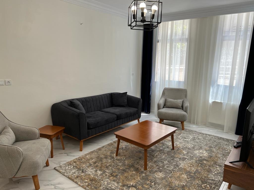 آپارتمان دوخوابه فجر جنت آباد واحد ۱