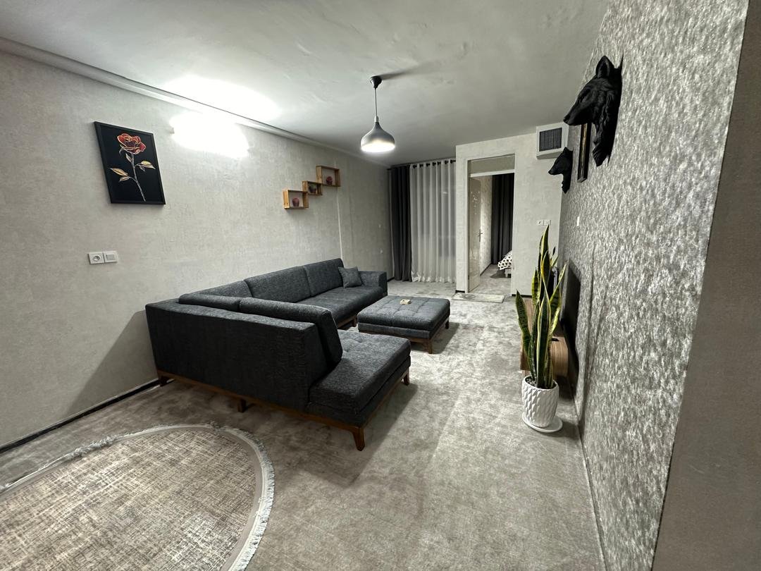 یک خوابه لاله شرقی جنت آباد 5