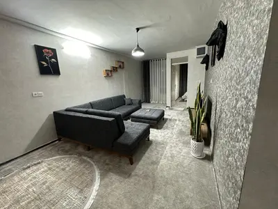 آپارتمان یک خوابه لاله شرقی جنت آباد 5