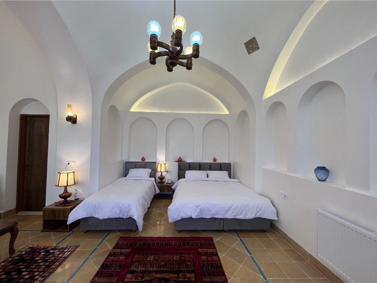 افصح الدوله خانه قجری - واحد خورشید