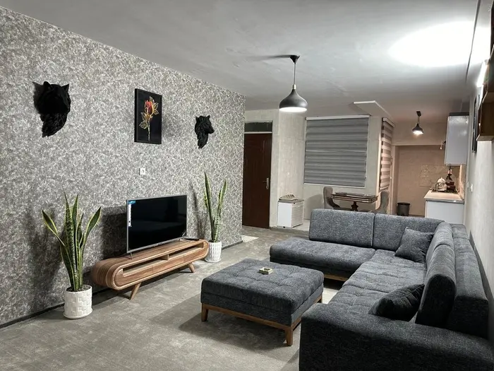 آپارتمان یک خوابه لاله شرقی جنت آباد 5