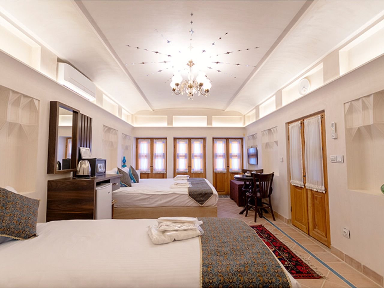 اقامتگاه سنتی سرای قجر - واحد 110