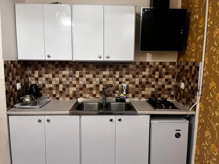 سوئیت فلت فخری - واحد چهارتخته 102