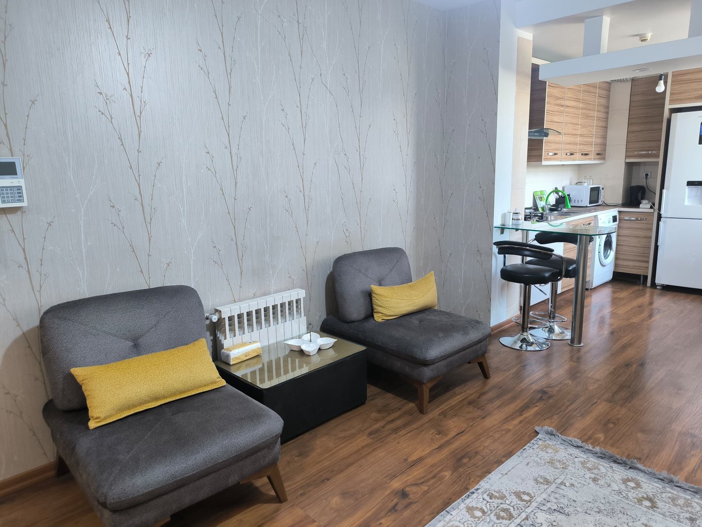 آپارتمان یک خوابه ارکیده 2 پونک