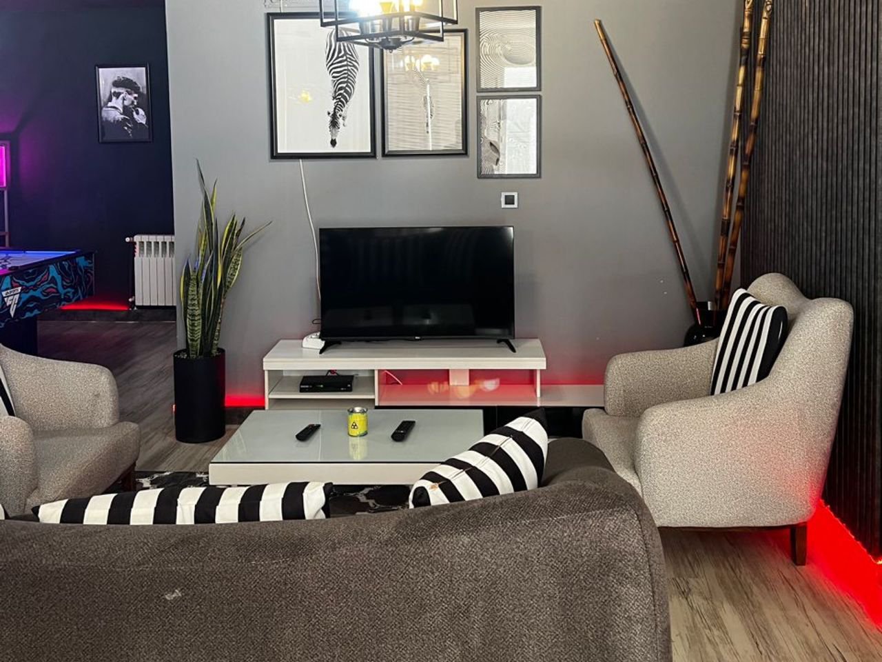 آپارتمان یک خوابه جکوزی دار آراد 2 سازمان برنامه شمالی