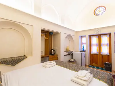 اقامتگاه سنتی سرای قجر - واحد 103