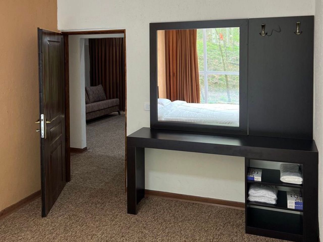 دوخوابه سیلوانه - سوئیت 210