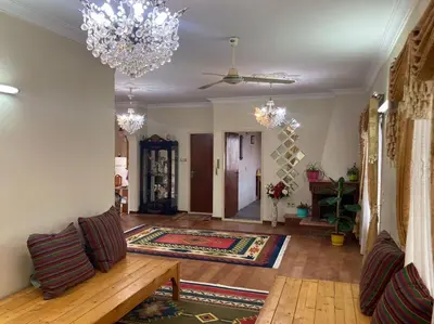 سوئیت سه خوابه کلبه طلایی