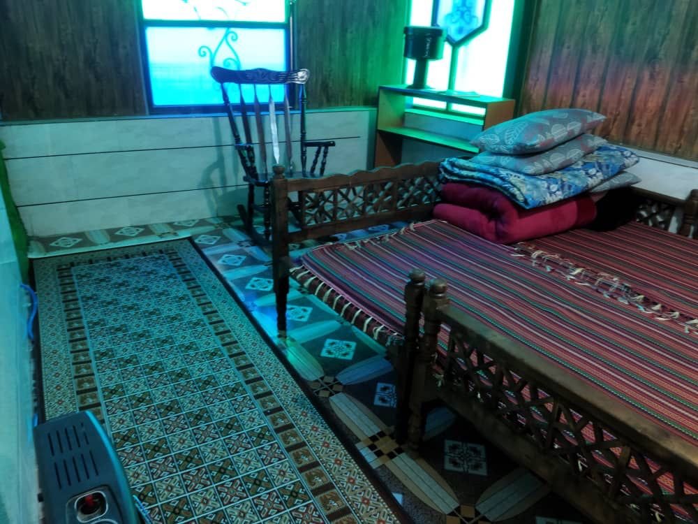 دوخوابه رایکا‌ طبقه دوم شیشه ای