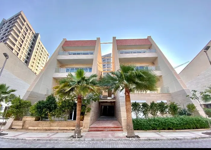 آپارتمان دوخوابه اول غربی رویایی