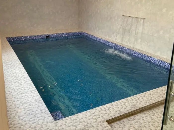 ویلا دوخوابه استخردار آبگرم شهرک پاییزان