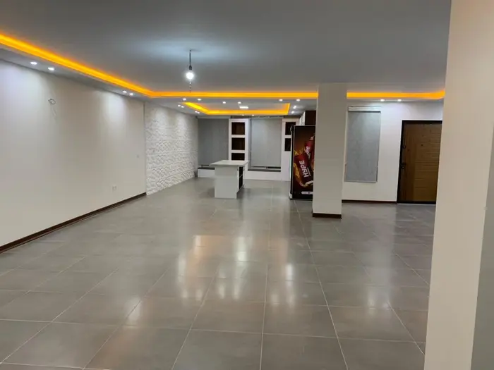 سه خوابه استخردار آبگرم عمارت یاس