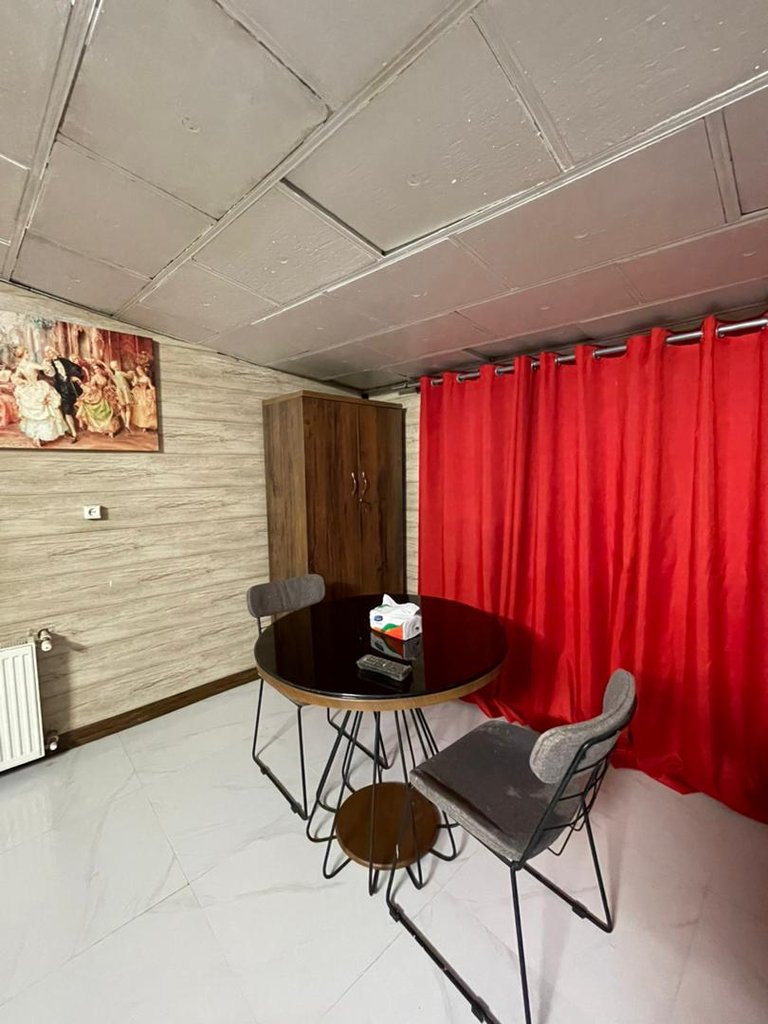 فلت پانزده خرداد 4