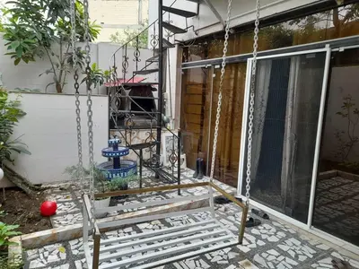 سوئیت فلت مولوی 1