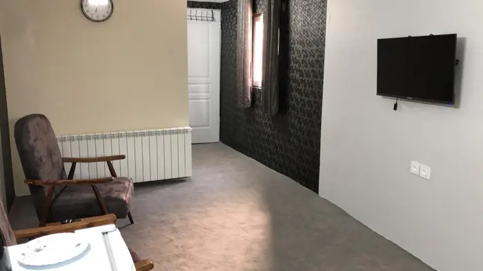 سوئیت فلت روانمهر 12 انقلاب