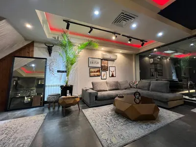 آپارتمان یک خوابه استخردار آبگرم سی دستگاه پونک