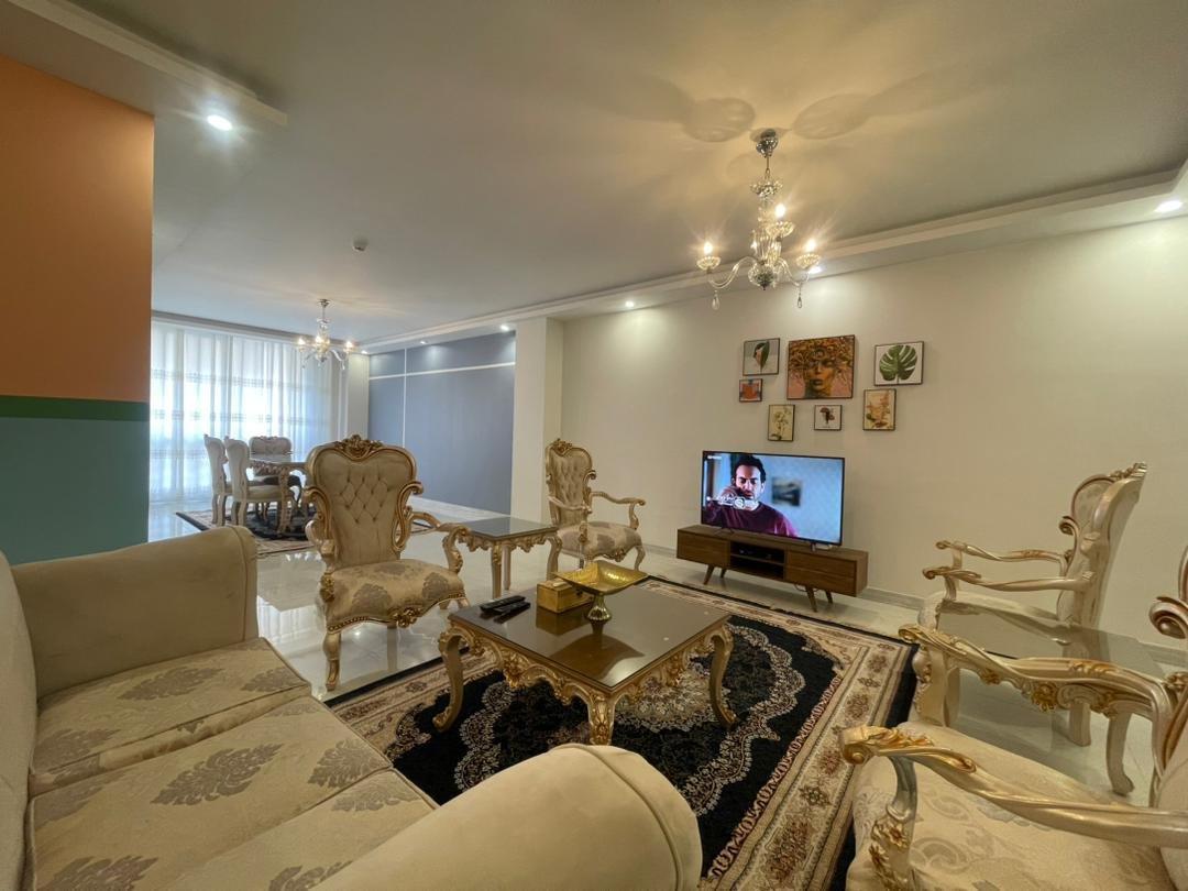 آپارتمان دوخوابه فردوس غرب 1