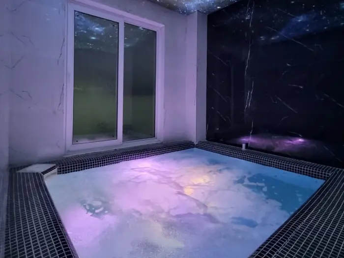 ویلا دوخوابه تریبلکس بوستان 11