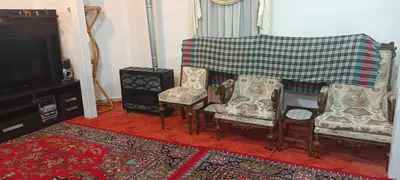 ویلا یک خوابه باغ درمیان