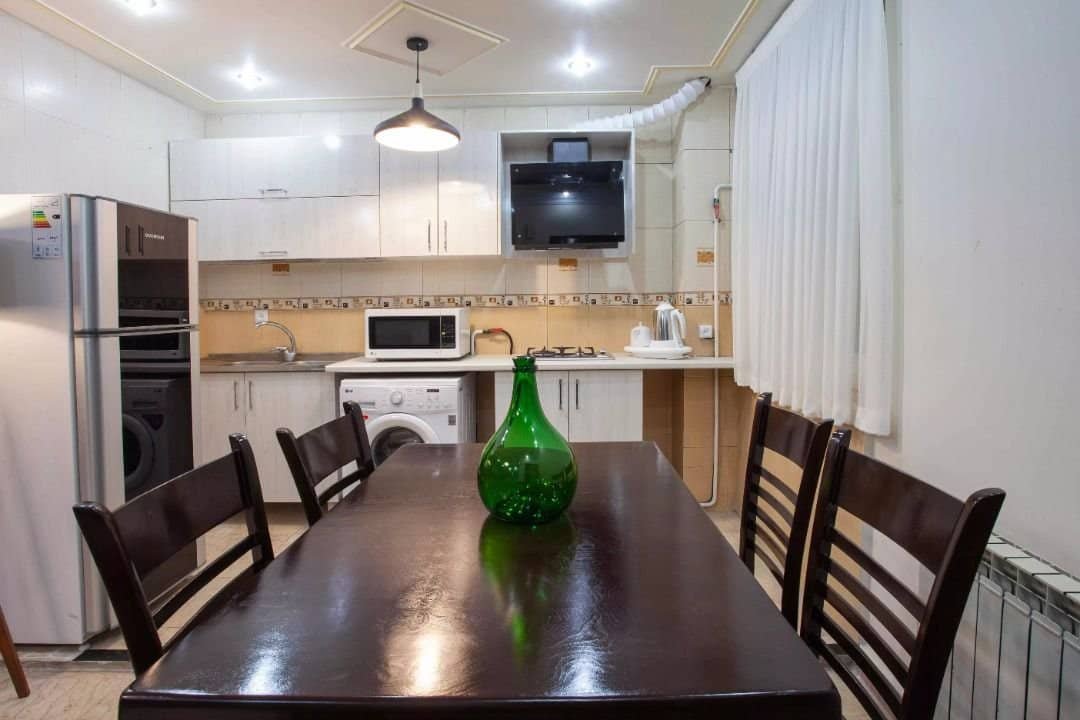 دوخوابه دور از خانه بلوار کشاورز 2