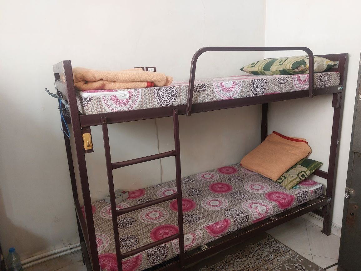 هاستل ویژه آقایان رودکی - واحد 5