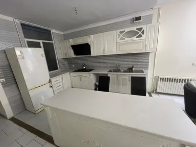 آپارتمان دوخوابه کاج بلوار فردوس غرب 4