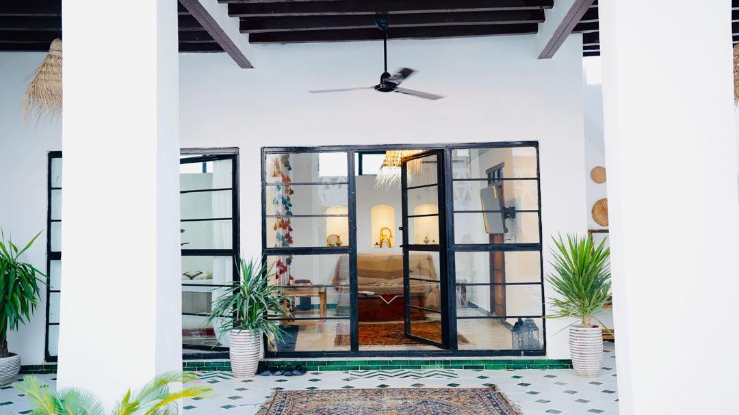 سه خوابه استخردار جووا