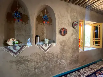 بومگردی فرهنگ - واحد شاهنشین