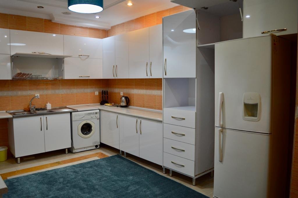 آپارتمان سه خوابه چیتگر