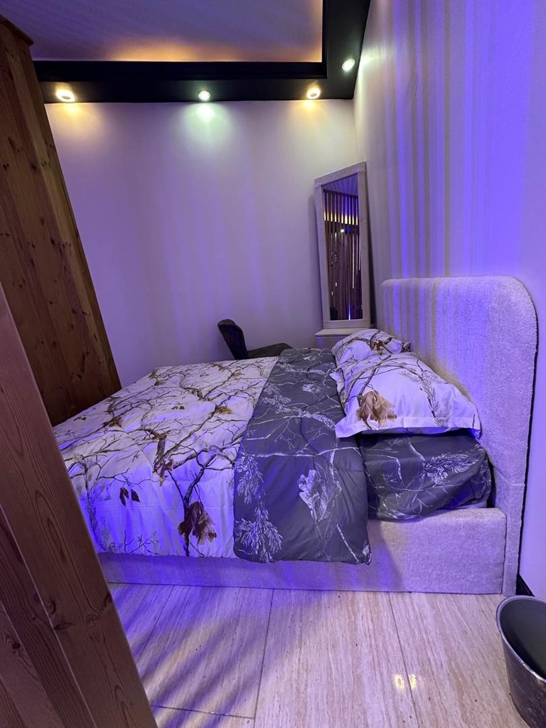 فلت کیارنگ 4 اندرزگو