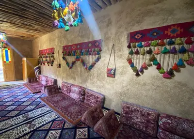 بومگردی فرهنگ - واحد شاهنشین