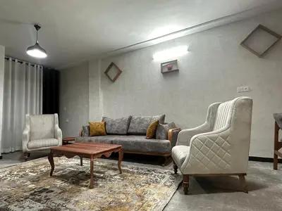 آپارتمان یک خوابه لاله شرقی جنت آباد 10