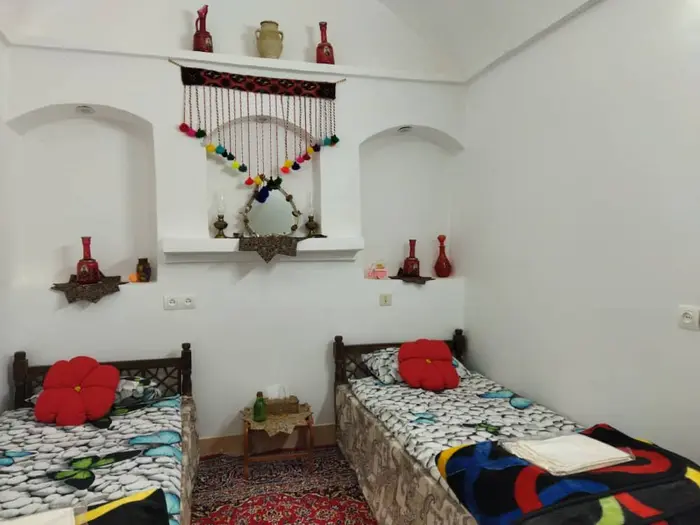 بوم گردی جیران - واحد آرام