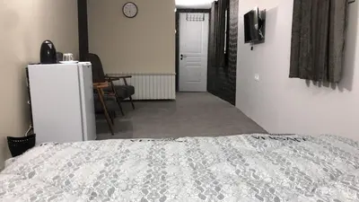 سوئیت فلت روانمهر 12 انقلاب