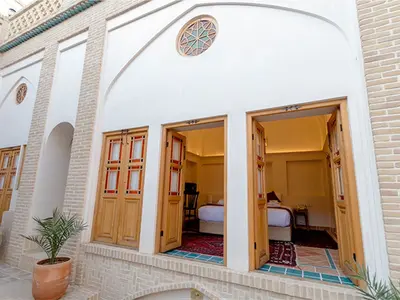 اقامتگاه سنتی سرای قجر - واحد 102