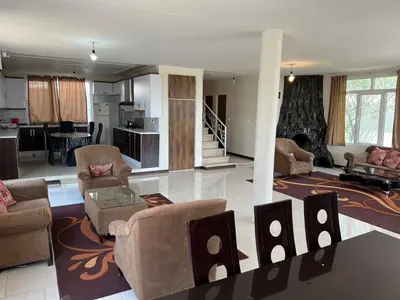 ویلا چهارخوابه دوبلکس استخردار آبگرم آتشگاه