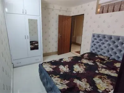 آپارتمان یک خوابه چمن 20