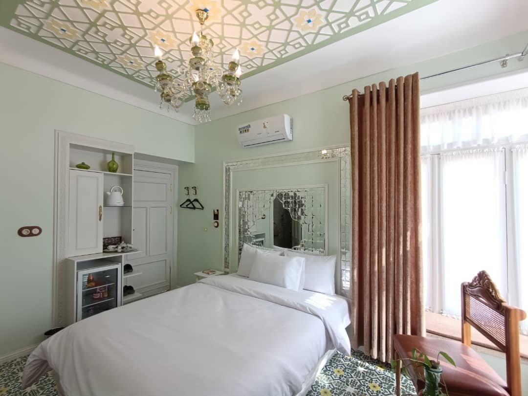 اصالت - واحد گل نشین