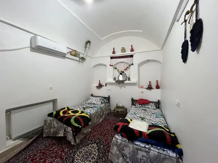 بوم گردی جیران - واحد آرام