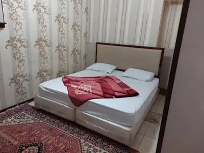 مسافرخانه آراز - واحد دوتخته 3 میدان انقلاب