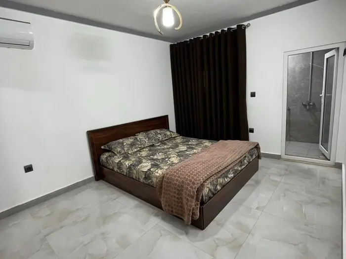 ویلا دوخوابه استخردار آبگرم ساحل 18