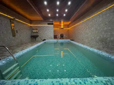 ویلا دوخوابه استخردار آبگرم سنگی