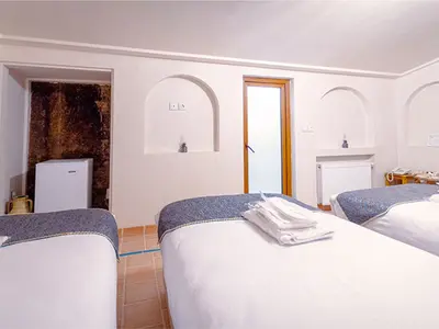 اقامتگاه سنتی سرای قجر - واحد 112