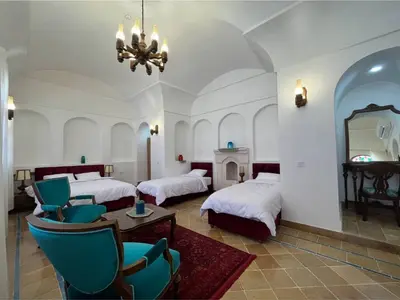 اقامتگاه سنتی افصح الدوله خانه قجری - واحد خوش نشین