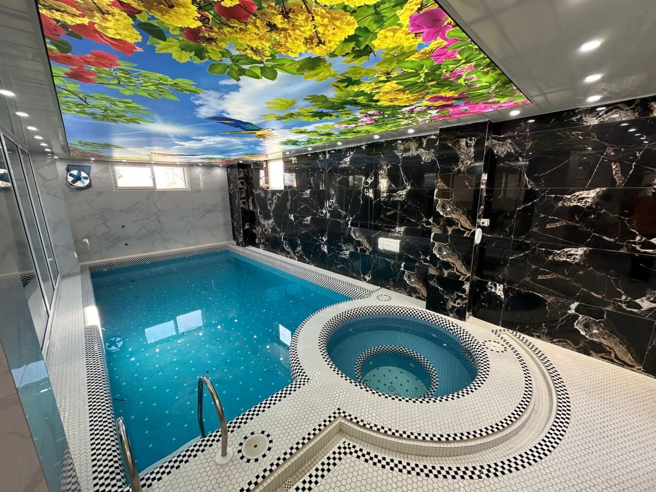 ویلا سه خوابه استخردار آبگرم طراوت