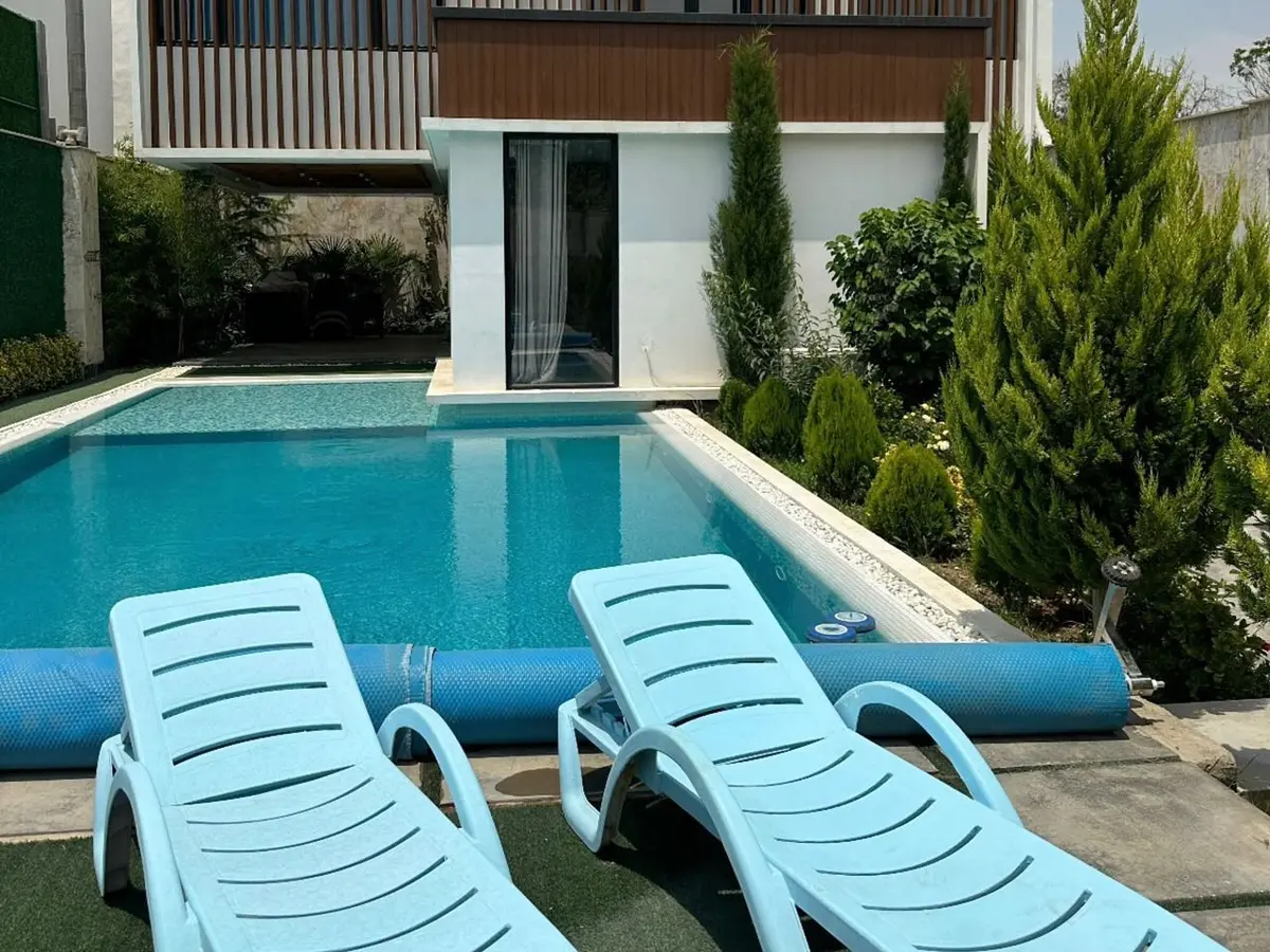 ویلا سه خوابه دوبلکس استخردار آبگرم ارغوان