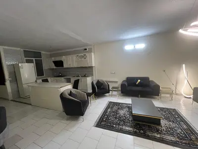 آپارتمان دوخوابه کاج بلوار فردوس غرب 4