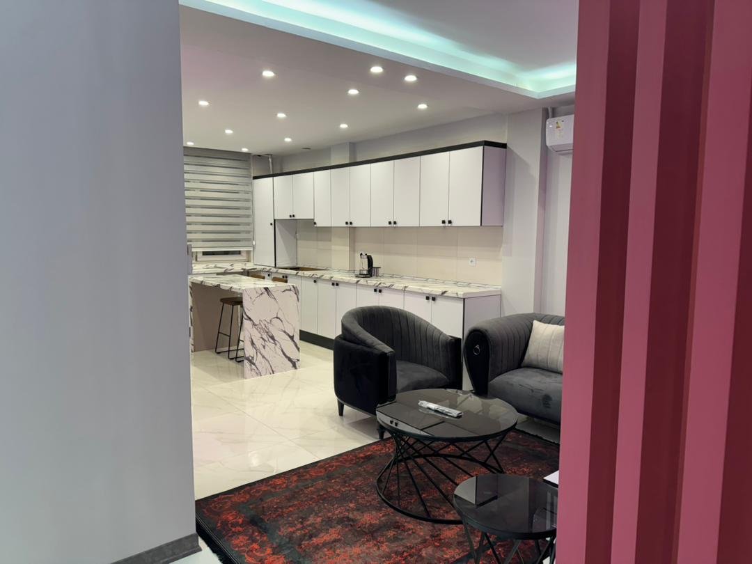 آپارتمان یک خوابه جکوزی دار سرسبز 2 مرزداران