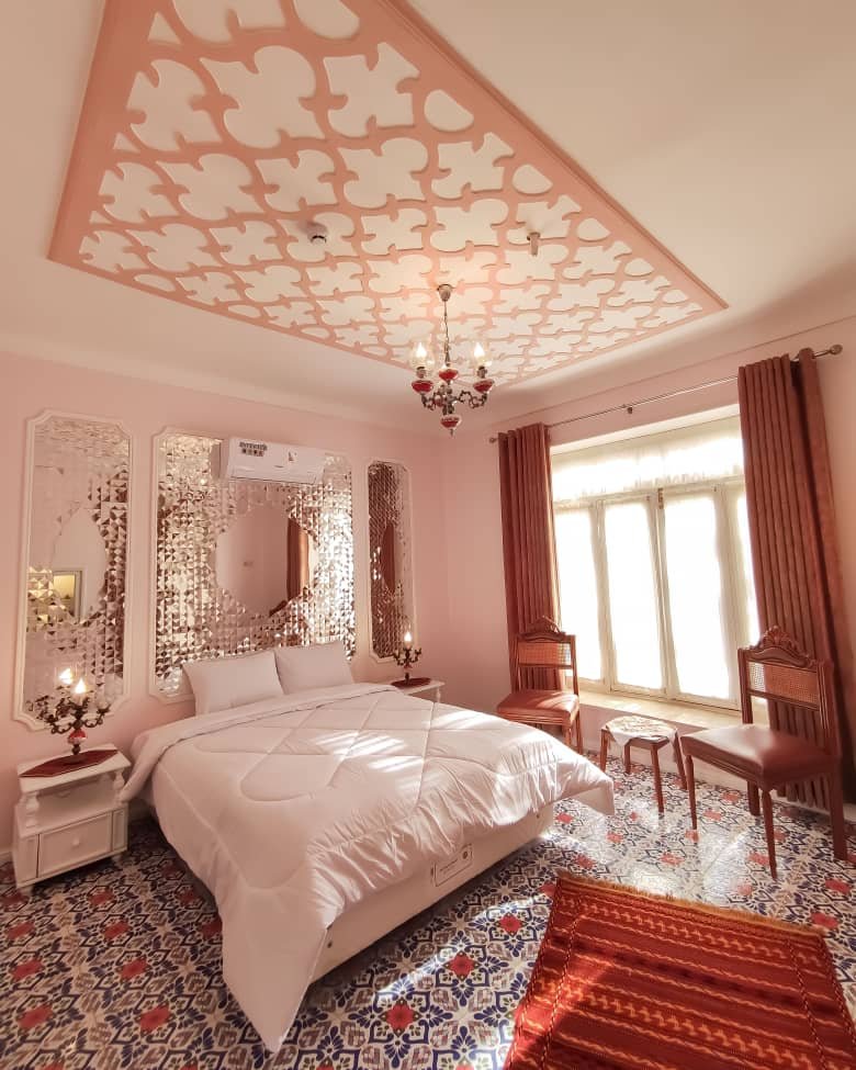 اقامتگاه سنتی اصالت - واحد ماه نشین