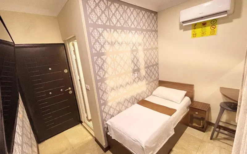 مسافرخانه نیکان مهر - واحد یک تخته 402